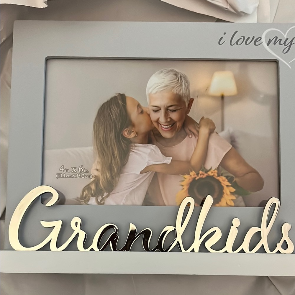 Malden Gray and Cream 'Grandkids' Picture Frame